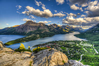 waterton lakes and townsite, waterton national park canada