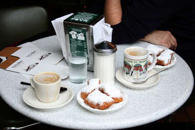 beignets cafe du monde